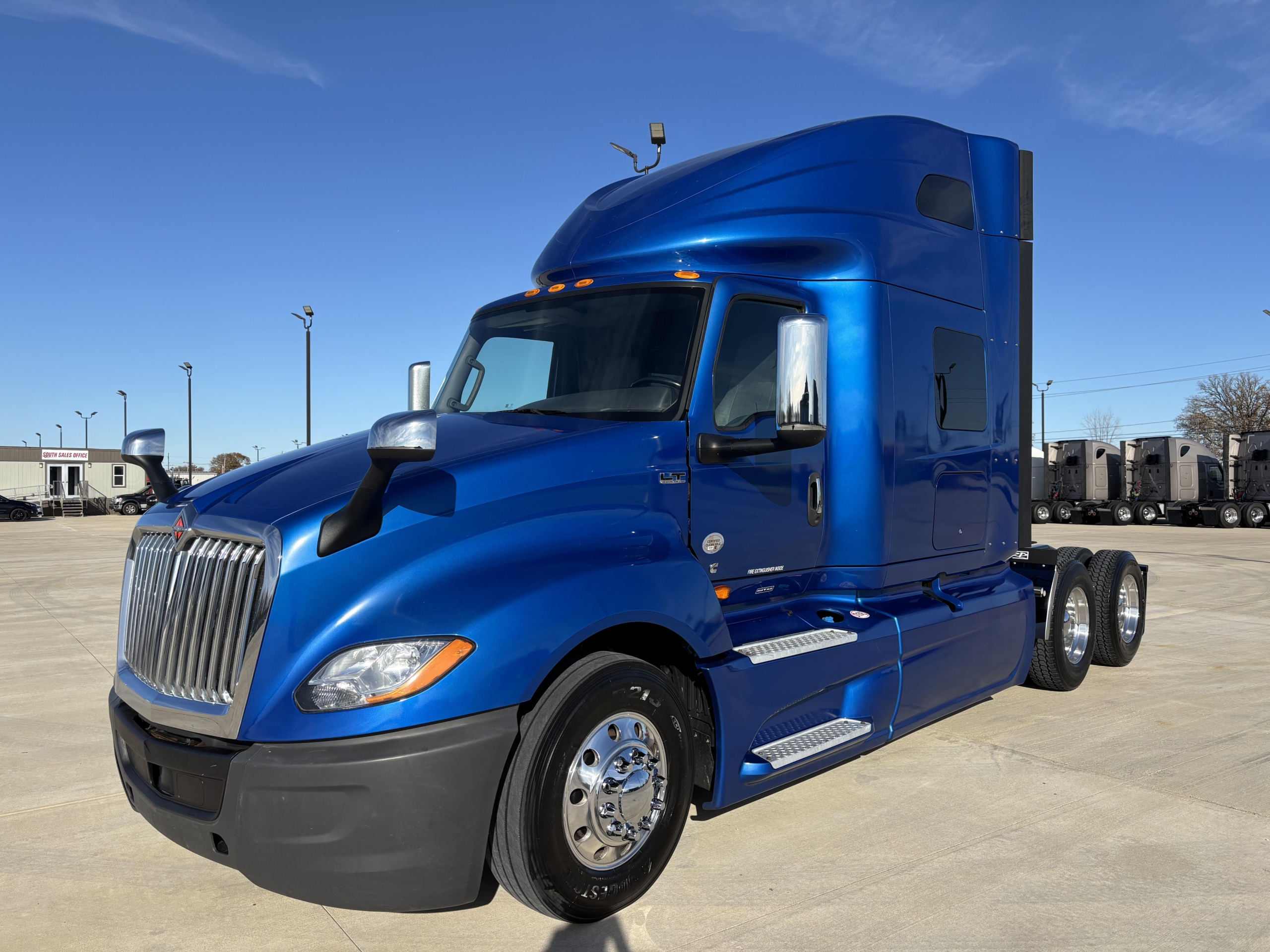Find Quality Used International Semi Trucks for Sale