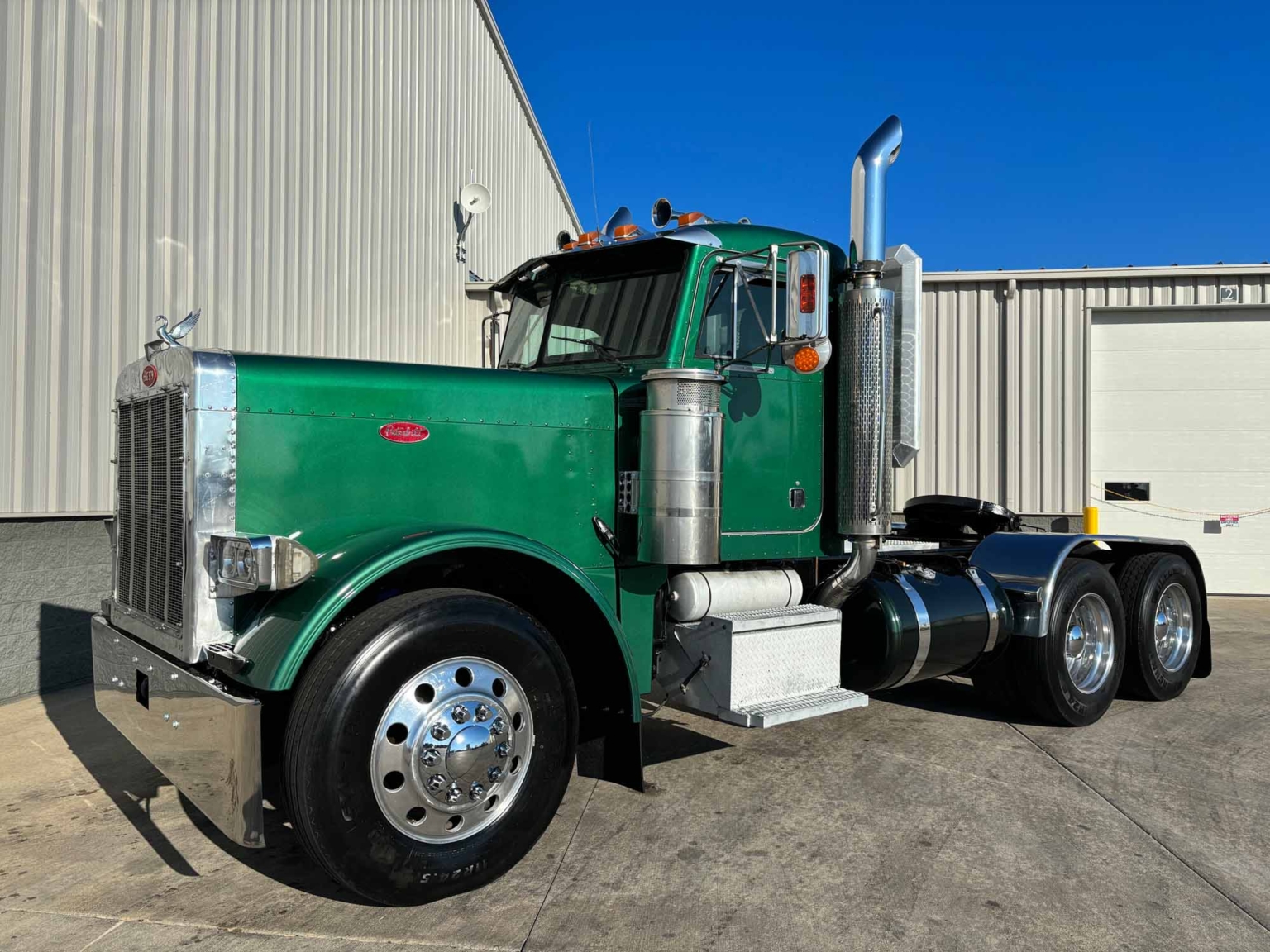 1998 PETERBILT 379EXHD 446590 Ohio Truck Sales