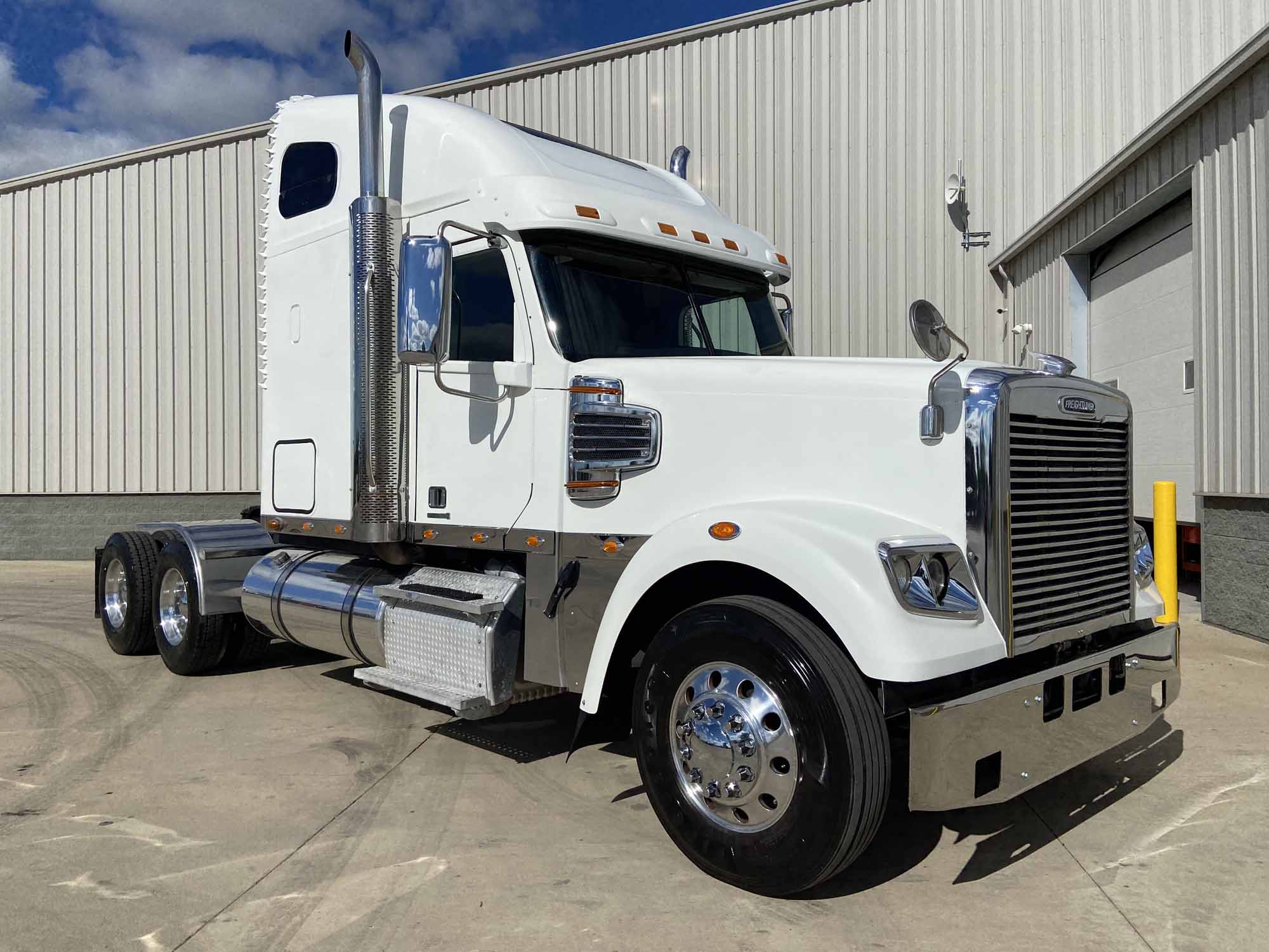 2013 FREIGHTLINER CORONADO 132 BZ3546 Ohio Truck Sales