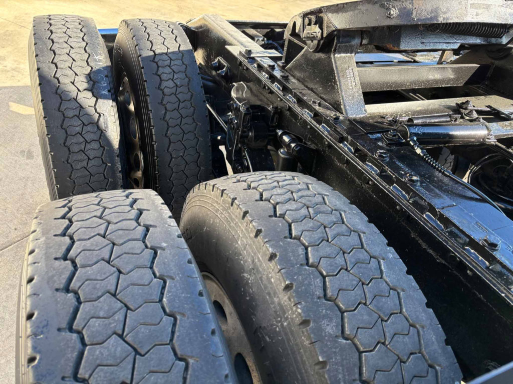 wheels of a Peterbilt 379 semi truck