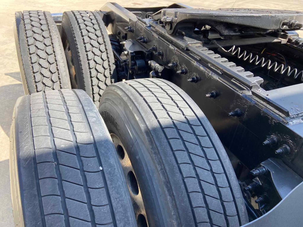 wheels of a Peterbilt 389 semi truck